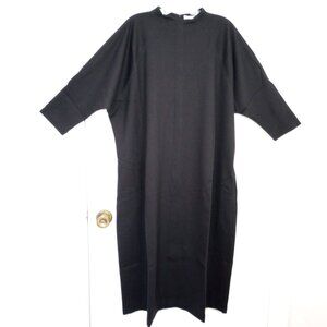 Pari Passu Chic Black Midi Dress